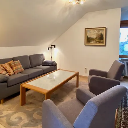 アパート Panorama Pur - Gemuetlich, Ruhige Lage Mit Loggia Und Panoramablick