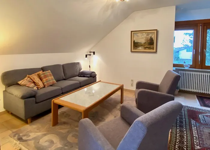아파트 Panorama Pur - Gemuetlich, Ruhige Lage Mit Loggia Und Panoramablick